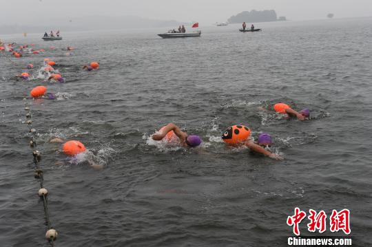 多国选手鏖战幕后故事揭秘