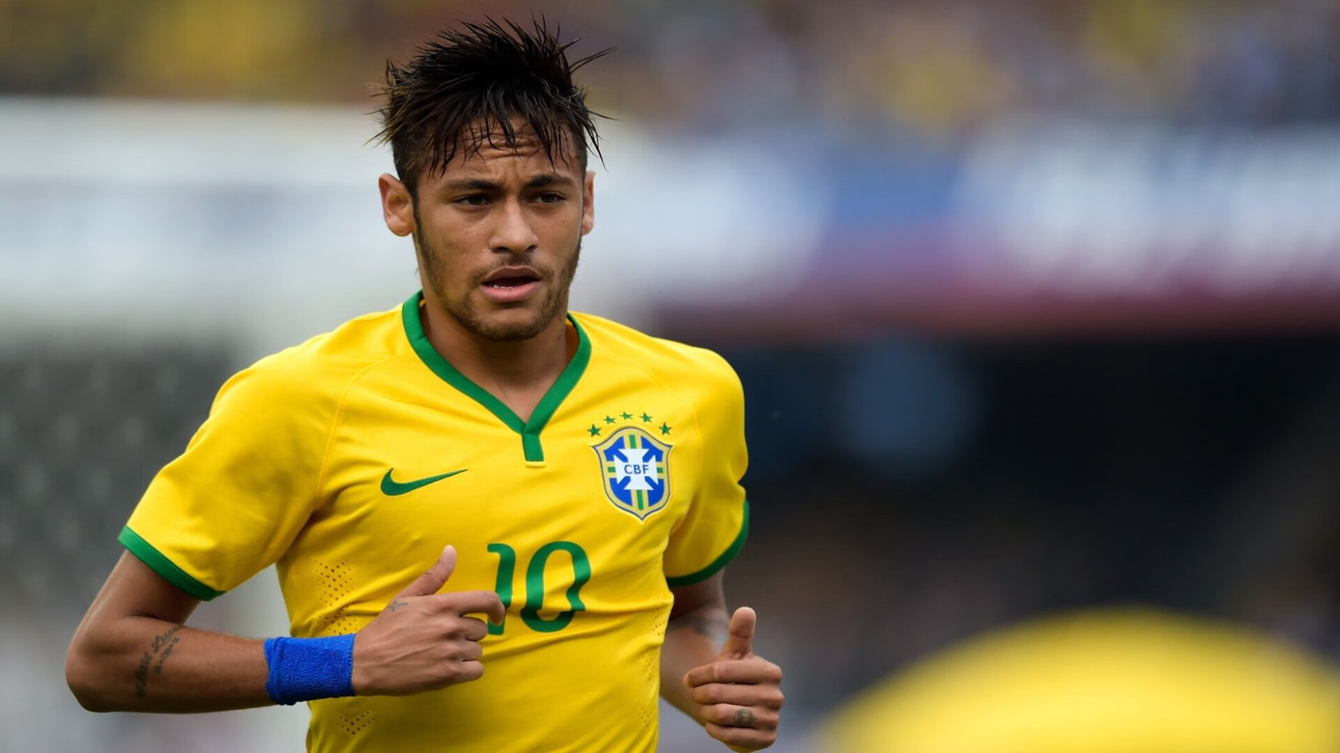 梅西独造三球导演逆转好戏，阿根廷友谊赛狂胜雷恩