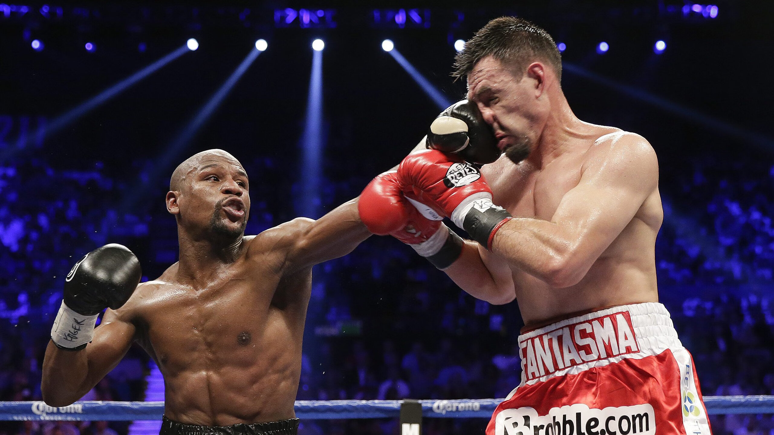 F1引擎与篮球心跳，当街道赛焦点战遇见凯尔特人强势征服浙江